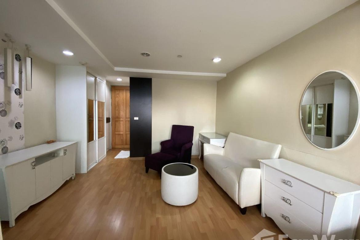 Location 1 Bedroom Apartment Bangkok